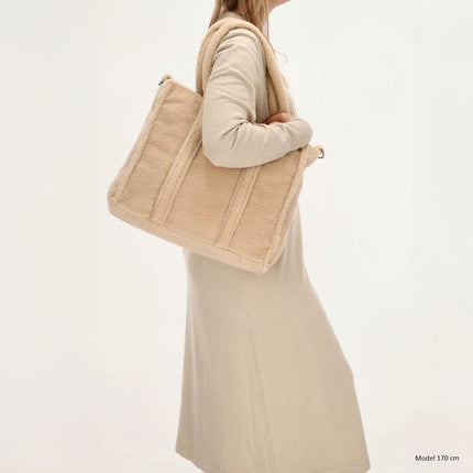 Hide &amp; Stitches Japura Backpack