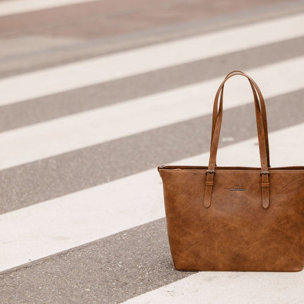 Enrico Benetti Ruby Shopper 15 inches 66726