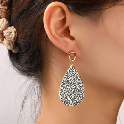 Day &amp; Eve by Go Dutch Label 3 Flowers Earrings