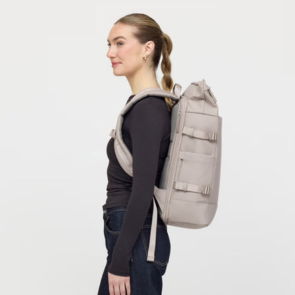 Kapten & Son Rugzak Helsinki Pro Muted Rose 15.6 Inch